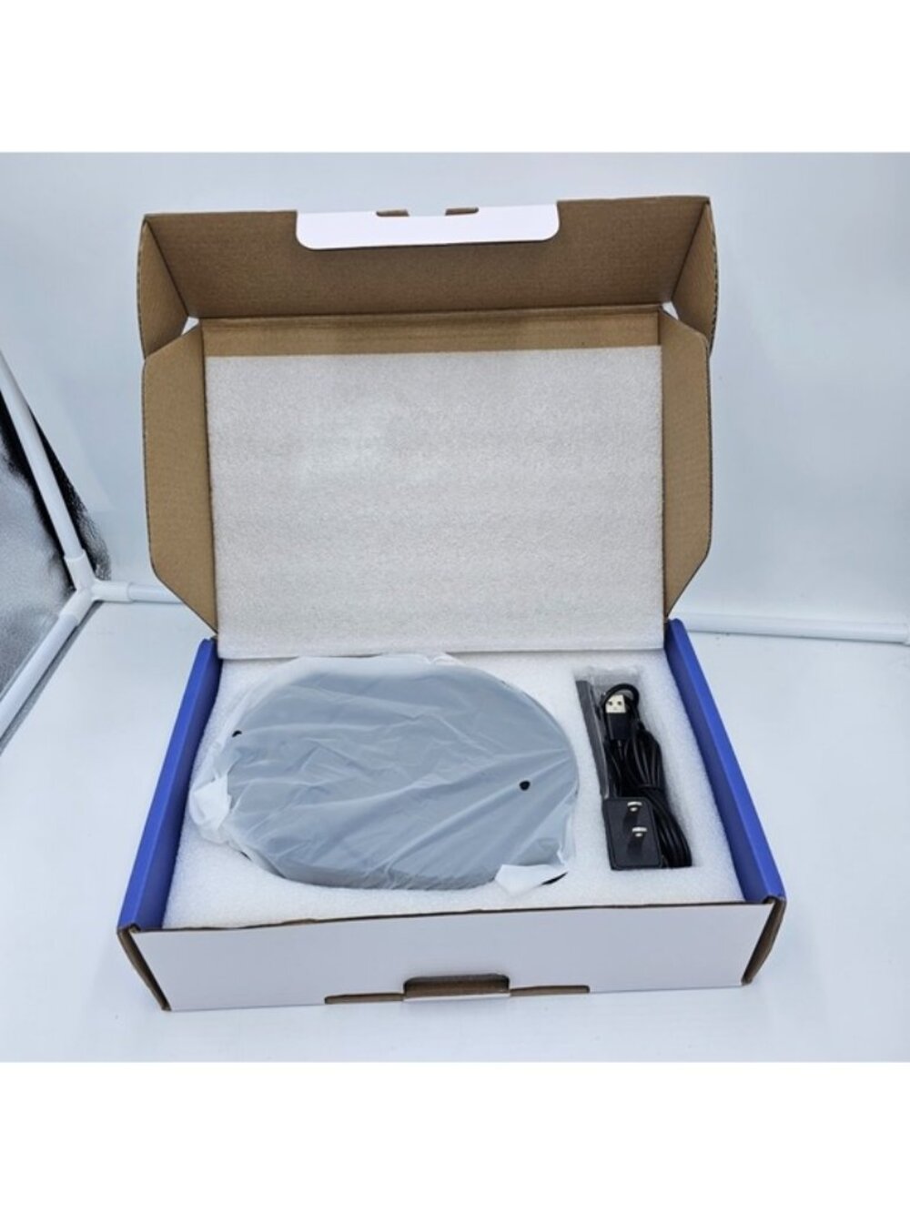 Portable CD Player & Bluetooth Speaker, Rechargeable Boombox w/ Remote Open Box - Picture 2 of 3